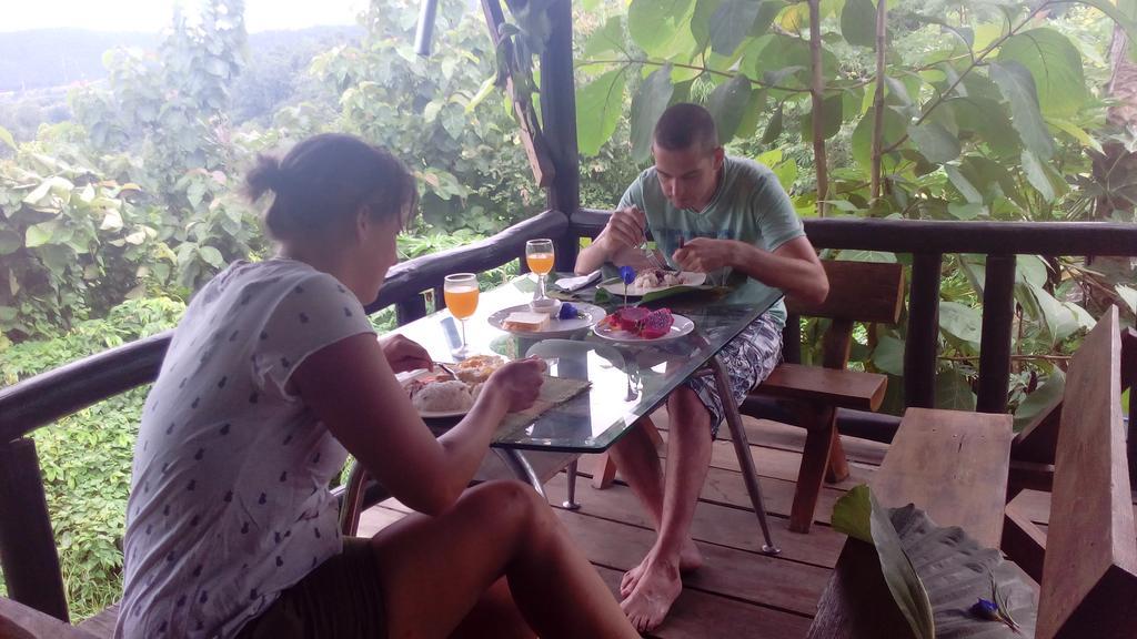 The Local Story Resort Ban Mon Talaeng المظهر الخارجي الصورة