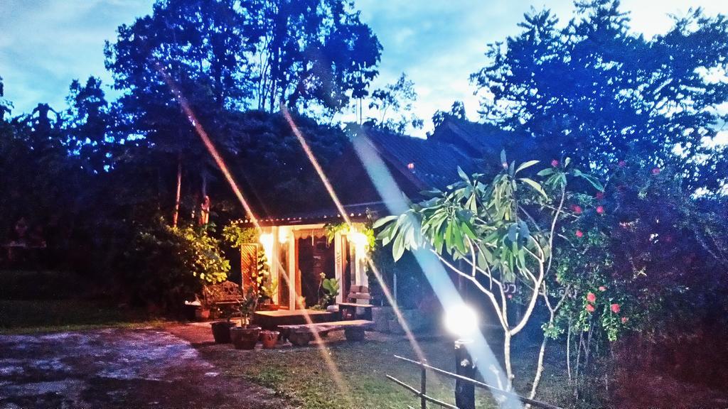 The Local Story Resort Ban Mon Talaeng المظهر الخارجي الصورة