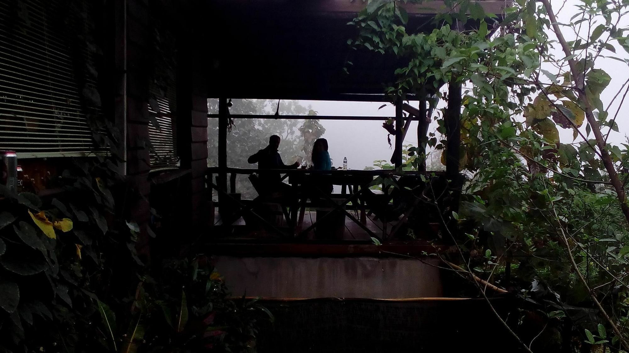 The Local Story Resort Ban Mon Talaeng المظهر الخارجي الصورة